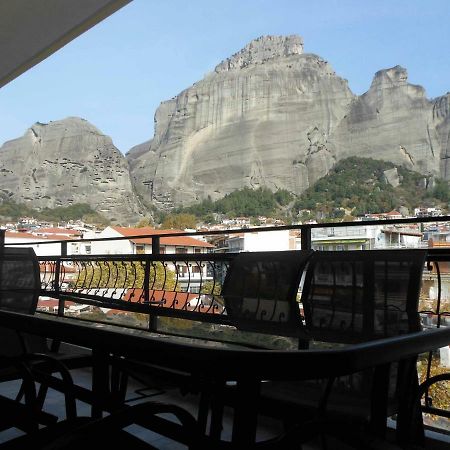 Meteora Panorama At The City Center Kalampáka Dış mekan fotoğraf